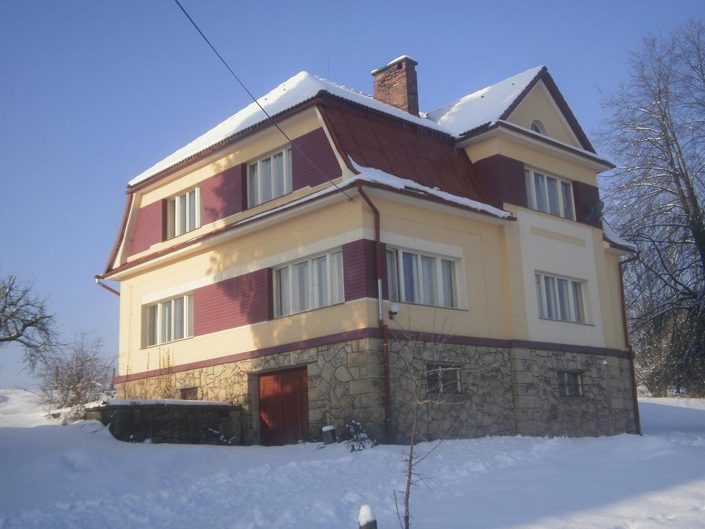 Familiehuis Fuchs Horni Branna Δωμάτιο φωτογραφία